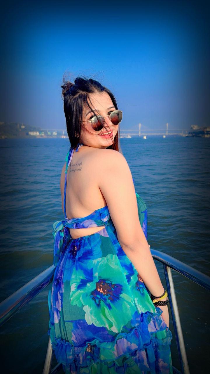 kolkata Airhostess Escort Neha