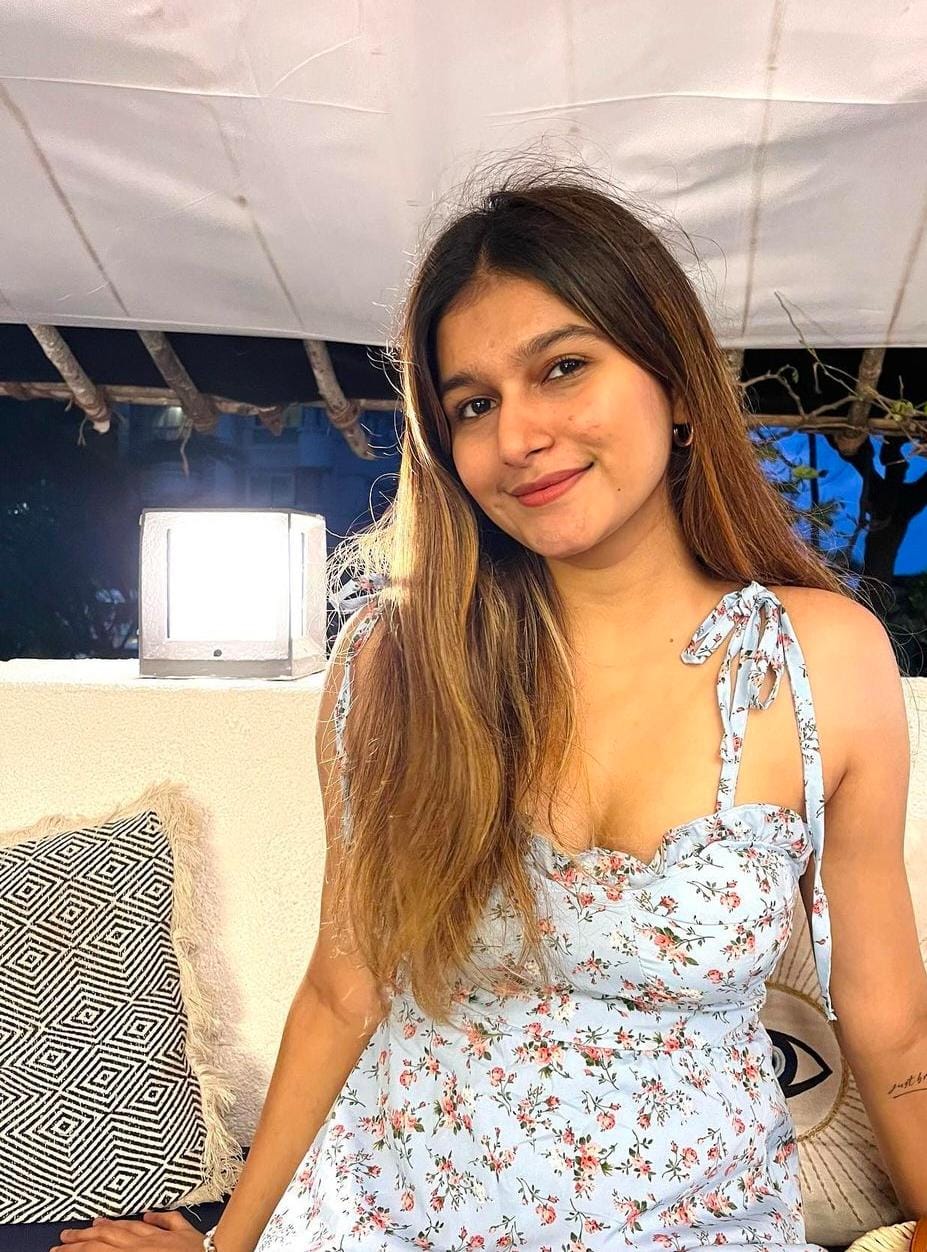 kolkata Airhostess Escort Neha