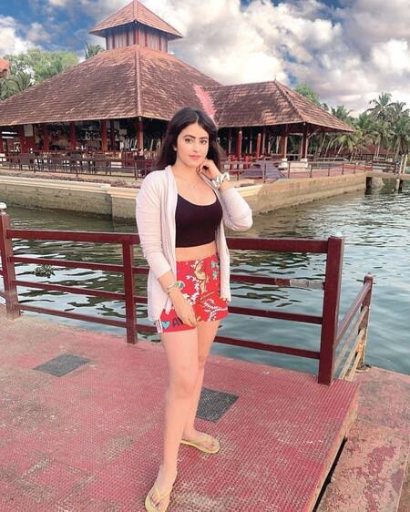kolkata Airhostess Escort Neha